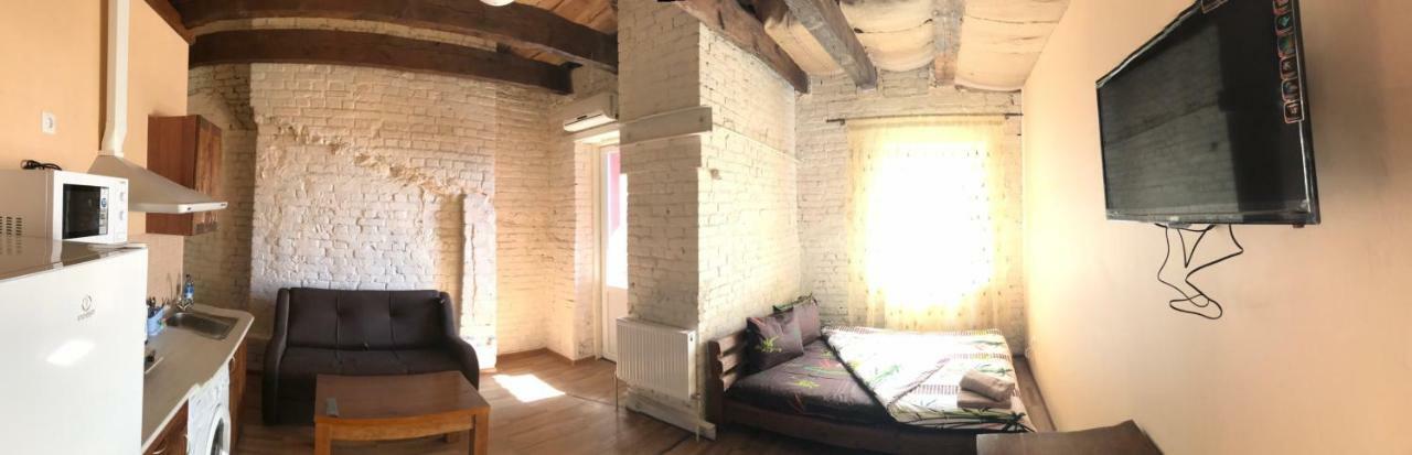 Two-Floor Apartments And Studio 2-Х Этажные Апартаменты И Студия В Самом Центре Charków Zewnętrze zdjęcie